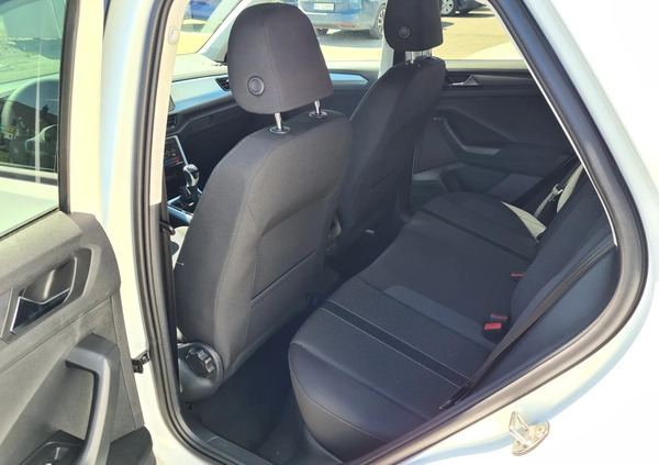 Volkswagen T-Roc cena 124600 przebieg: 8, rok produkcji 2024 z Radzyń Chełmiński małe 277